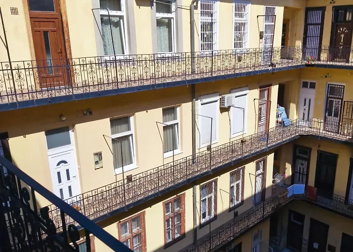Apartmán Tagas Napfenyes Lakas *